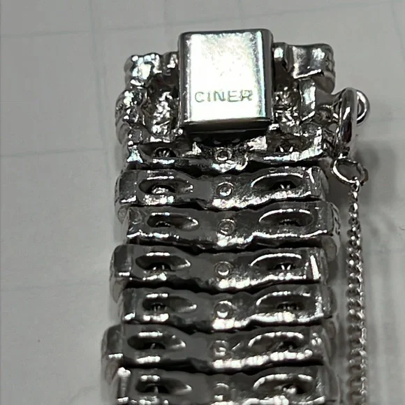 Ciner Vintage Bracelet